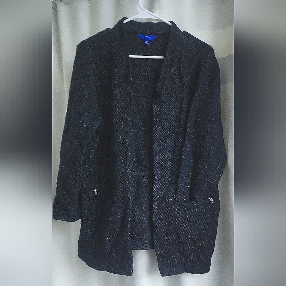 Apt 9 Cardigan with zippered pockets